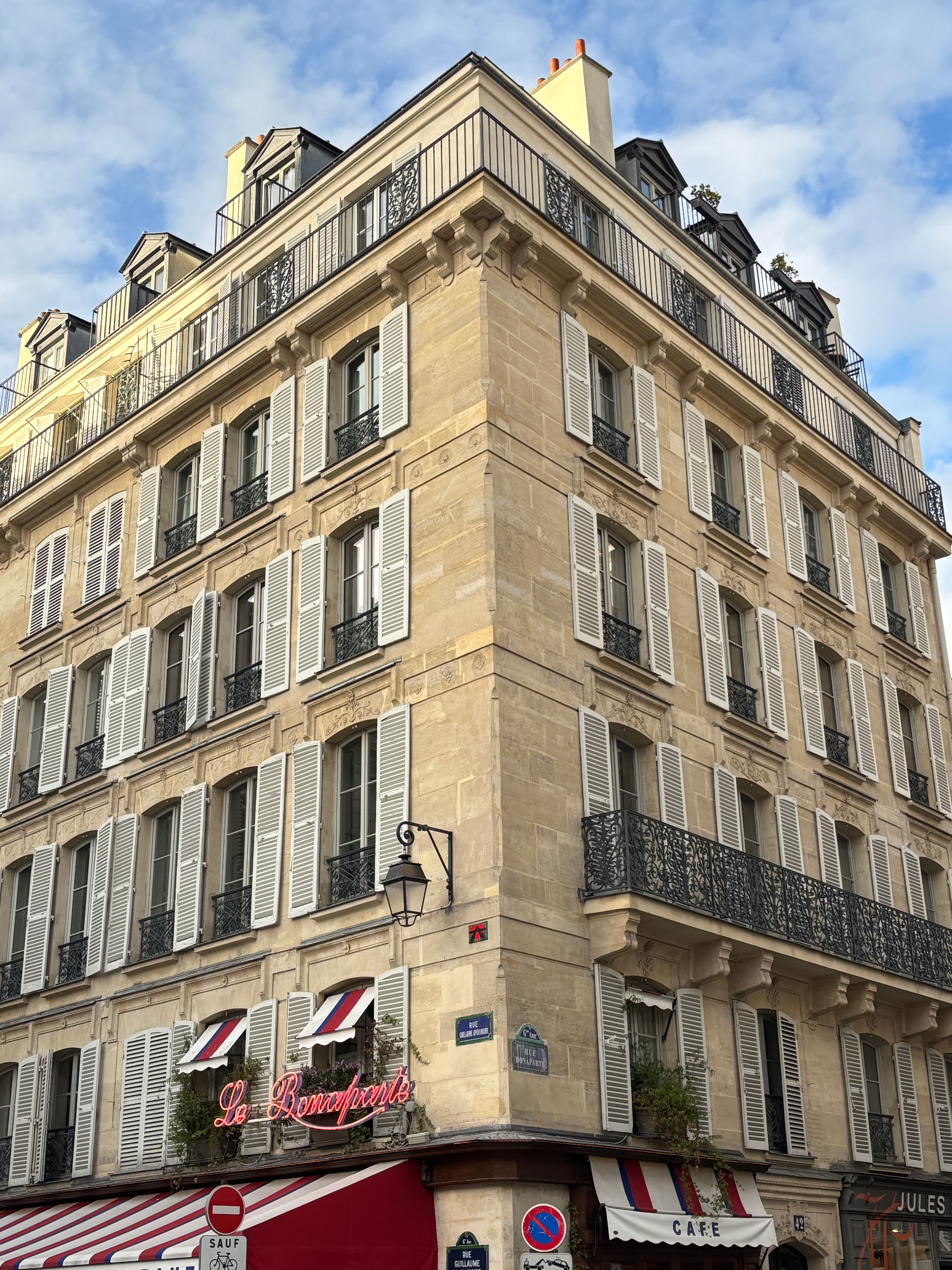 Puzzle 1000 pièces rue Bonaparte Paris 6